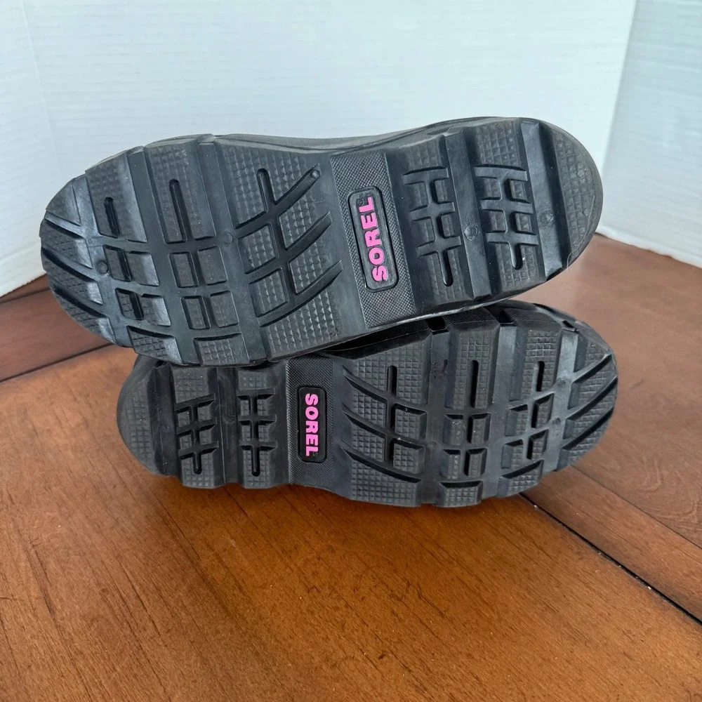 Sorel Pink Purple Geometric Flurry Pattern Winter Snow Boots Girls Size 2